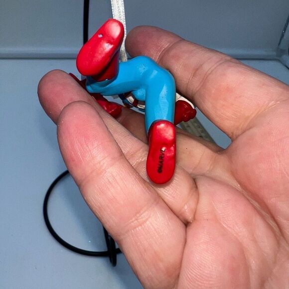 Marvel Captain America Christmas Tree Ornament - Picture 5 of 8